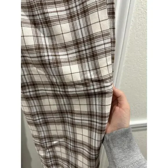 NWT Hollister Brown & White Plaid Ultra High Rise Vintage Baggy Pants Size 9 29w - Picture 3 of 7